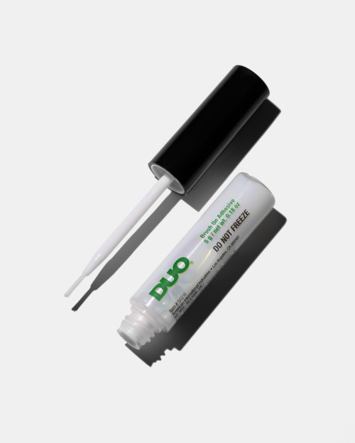 DUO Brush-On Striplash Adhesive Clear (5g) DUO Brush-On Striplash Adhesive Clear (5g)
