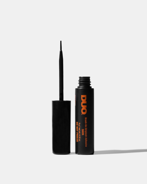 DUO Brush-On Striplash Adhesive Dark (5g) DUO Brush-On Striplash Adhesive Dark (5g)