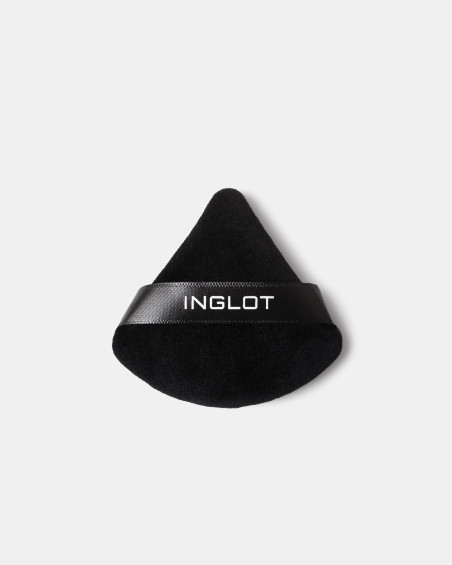 Triangular Makeup Applicator